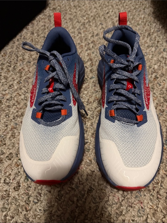 Brooks Shoes - Women’s Athletic Sneakers in Navy, White & Red
